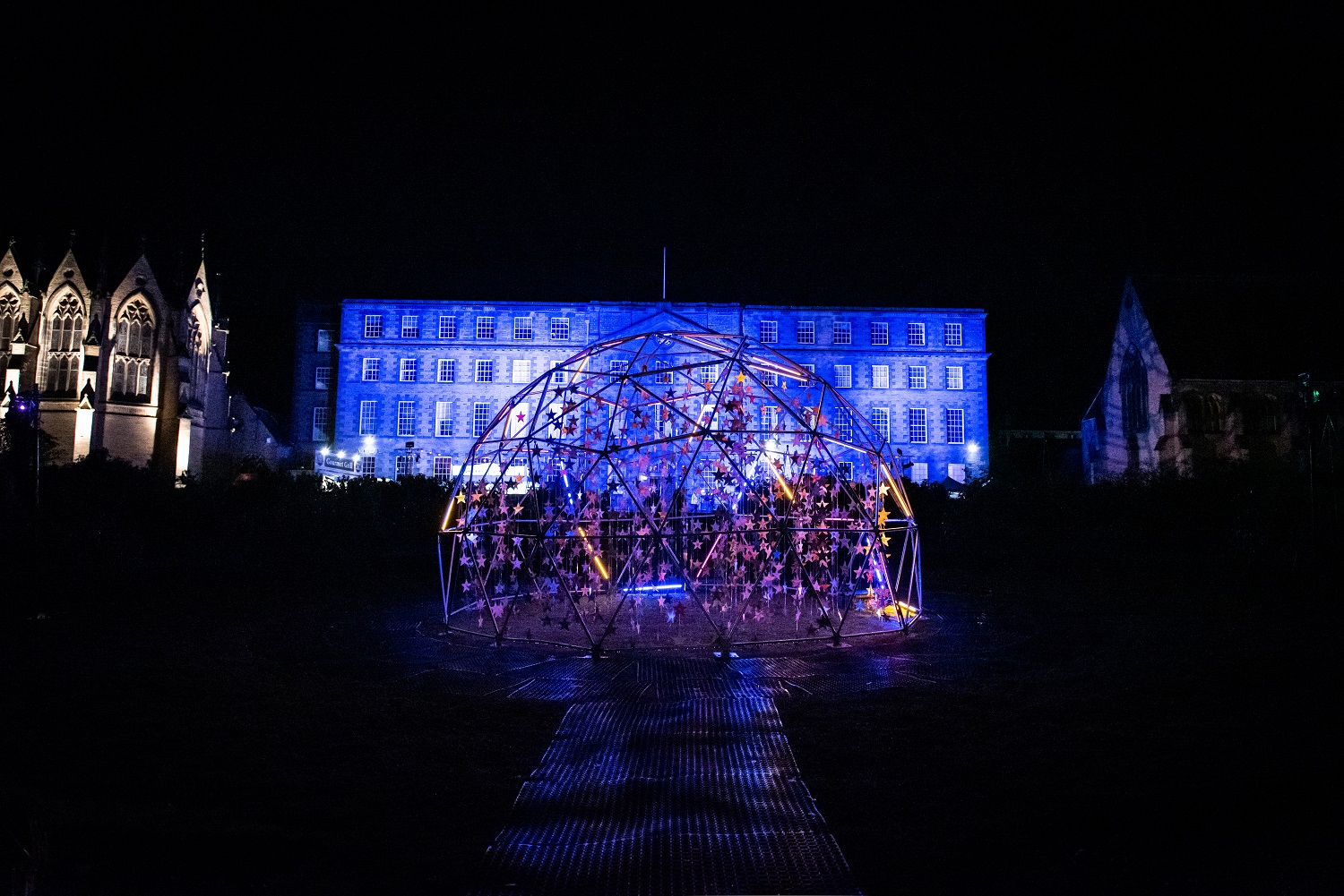 Catching Stars by Mick Stephenson and Stuart Langley credit Ushaw Historic House (2)-3f443c80