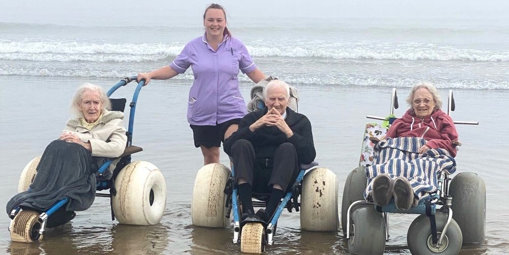 Queens-Meadow-Beach-Wheelchairs