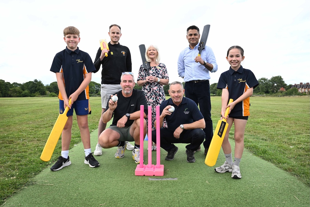 CRICKET015